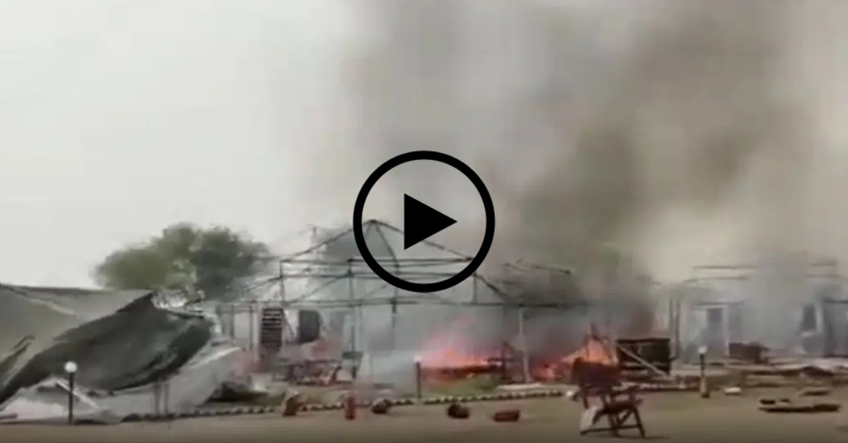 BREAKING : महाकुंभ में फिर से लगी आग, कई टेंट जलकर हुए राख, देखिए VIDEO