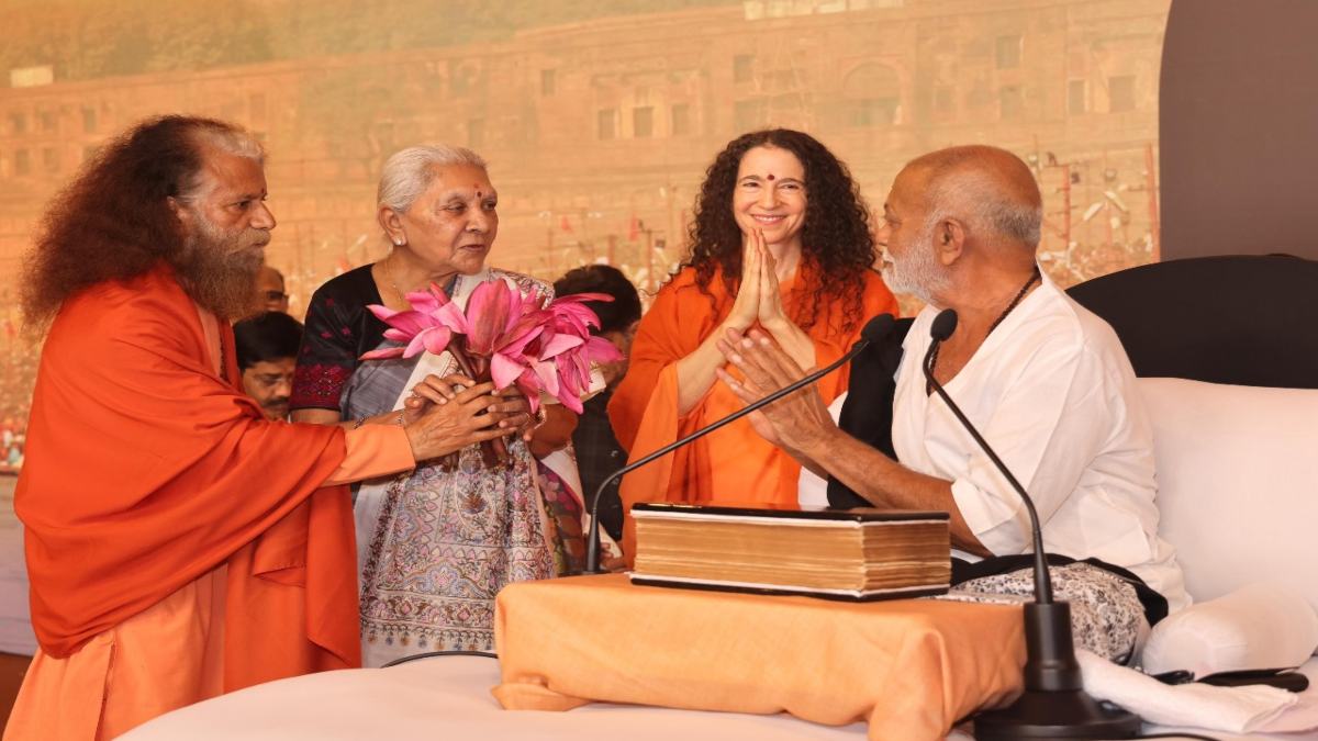 महाकुंभ में दहेज प्रथा के खिलाफ उठी आवाज, राज्यपाल आनंदी बेन पटेल ने समाज को जागरूक करने का किया आह्वान
