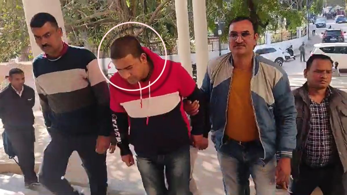 लोकायुक्त की बड़ी कार्रवाईः सरपंच पति से 20 हजार रिश्वत लेते जनपद पंचायत का सब इंजीनियर गिरफ्तार