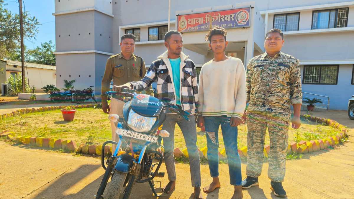 CG NEWS: नशे के खिलाफ पुलिस की कार्रवाई, नशीली दवाईयों के साथ 2 तस्कर गिरफ्तार