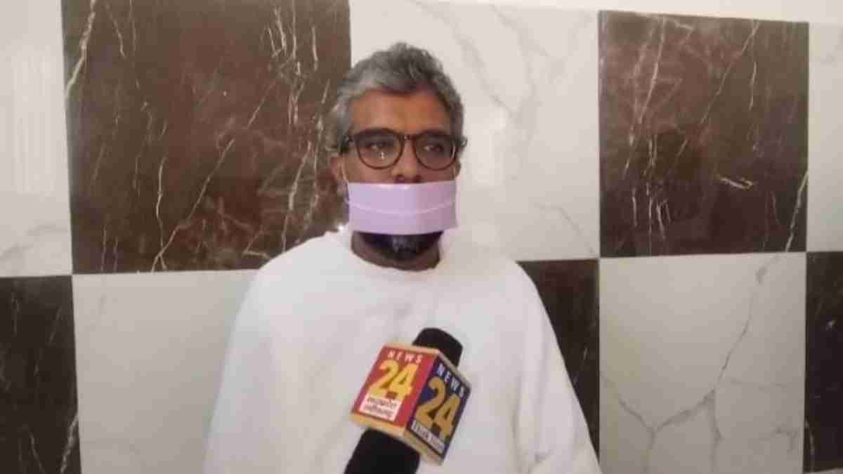 ‘इंटरनेट-मोबाईल के मायाजाल से बच्चों पर पड़ रहा प्रभाव’: मुनि श्री सुधाकर जी महाराज बोले- भारत की सांस्कृतिक संपदा के लिए बहुत घातक