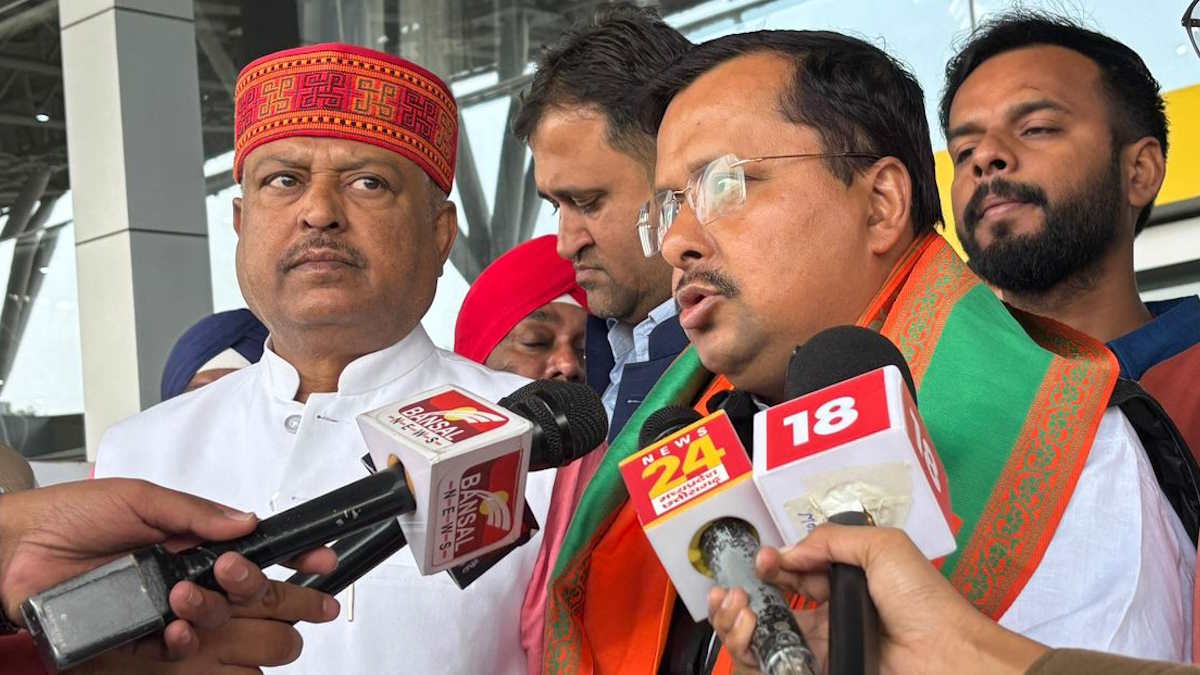 कवासी लखमा की गिरफ्तारी के बाद सियासी उबाल : कांग्रेसियों के विरोध के बीच बोले भाजपा प्रदेश प्रभारी नितिन नबीन, भूपेश बघेल ने आदिवासी नेता को मोहरा बनाया, कानून मास्टर माइंड तक पहुंचेगा…
