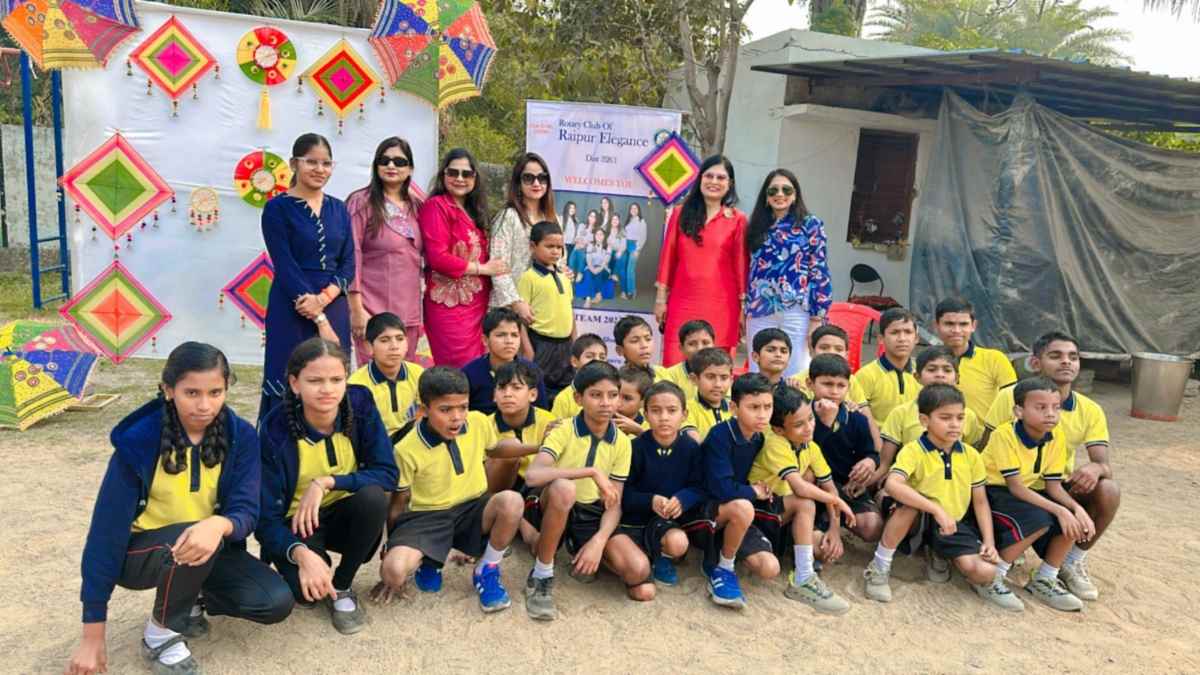 दिव्यांग बच्चों के साथ रोटरी क्लब ऑफ रायपुर एलिगेंस ने  मनाया मकर संक्रांति, आनंद मेला का किया आयोजन