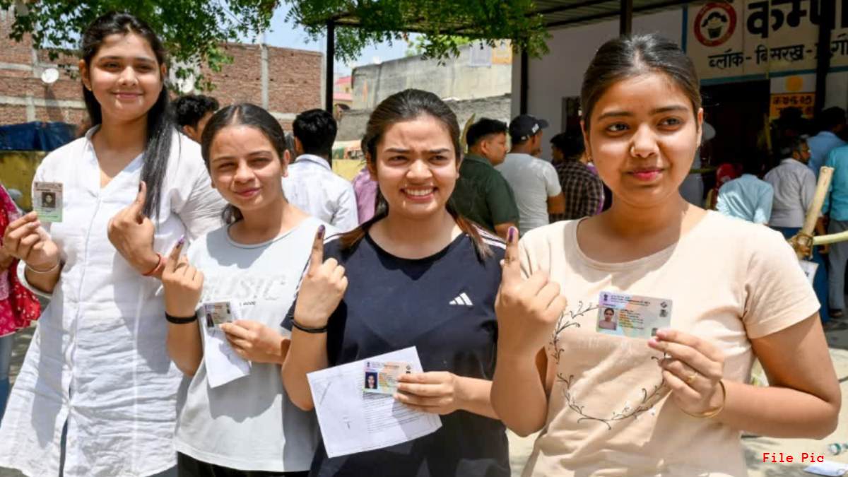 ‘डेमोक्रेसी डिस्काउंट’: दिल्ली चुनाव में मतदाताओं के लिए अनूठी पहल, वोटिंग के बाद इन चीजों पर 25 प्रतिशत की मिलेगी छूट