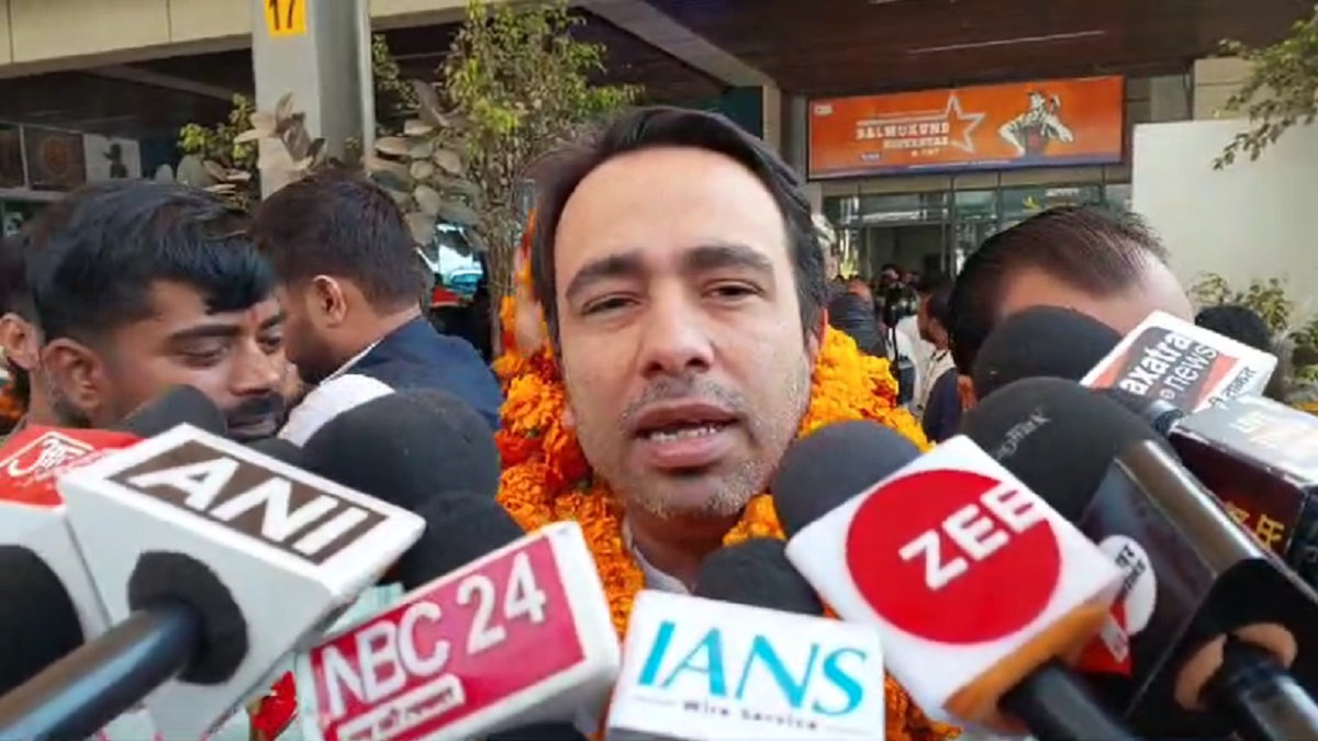 IIT पटना के दीक्षांत समारोह में हिस्सा लेने के लिए पटना पहुंचे केंद्रीय मंत्री जयंत चौधरी, CM नीतीश से करेंगे मुलाकात