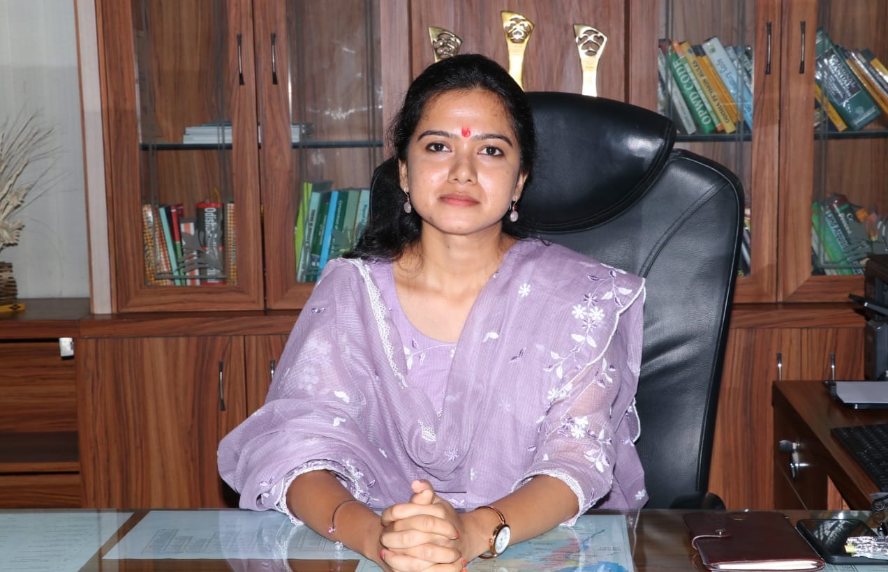 ओडिशा के शिक्षकों की सैलरी देरी का मामला: IAS  अनन्या दास ने दिए ये निर्देश
