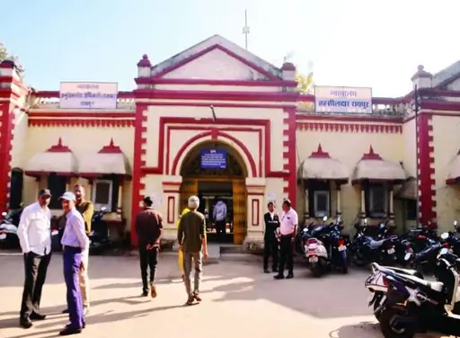 Raipur News: 10 पटवारियों का ट्रांसफर, लेकिन 2 पर क्यों महरबान है राजस्व विभाग ?