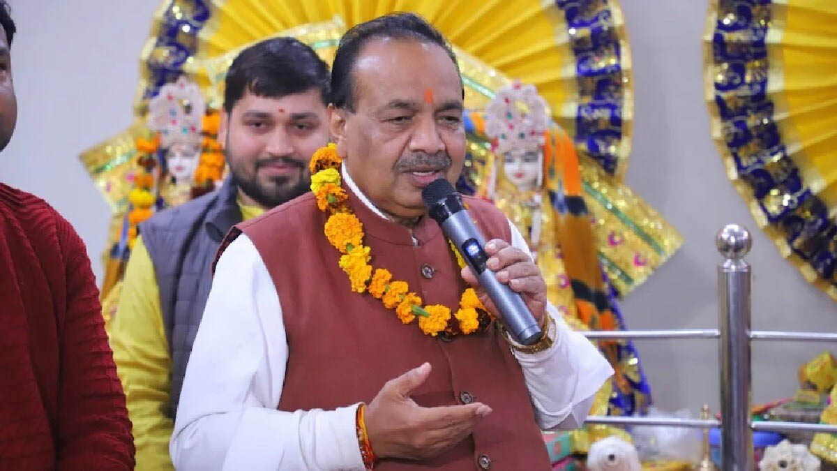 Delhi Election: दिल्ली चुनाव में रैली के बीच AAP विधायक महेंद्र गोयल से मारपीट, हमले के बाद हुए बेहोश