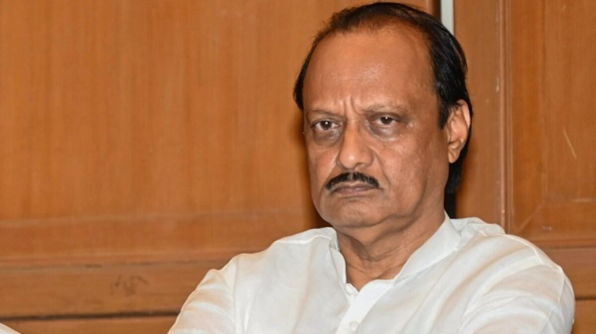 अजित पवार की तबीयत बिगड़ी, महाराष्ट्र के डिप्टी सीएम ने आज के सभी कार्यक्रम रद्द किए, एक दिन पहले अधपका चिकन न खाने की हिदायत दी थी