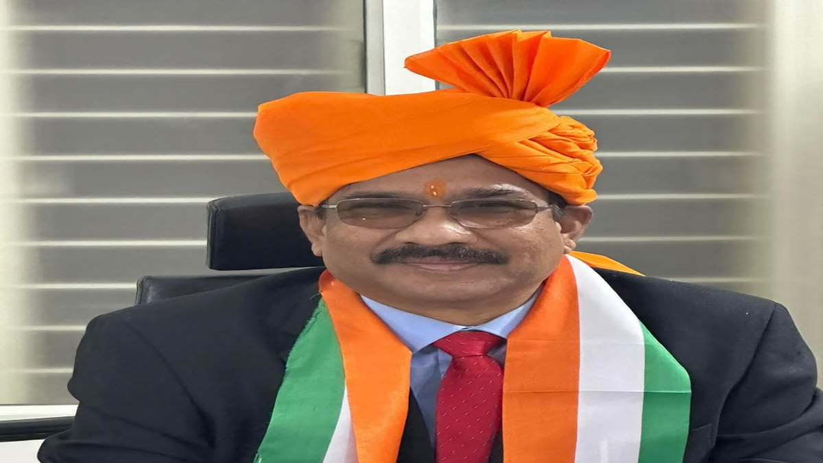 भोपाल CMHO को कारण बताओ नोटिस, प्रभाकर तिवारी से स्वास्थ्य विभाग ने 7 दिन में मांगा जवाब, जानें क्या है पूरा मामला    