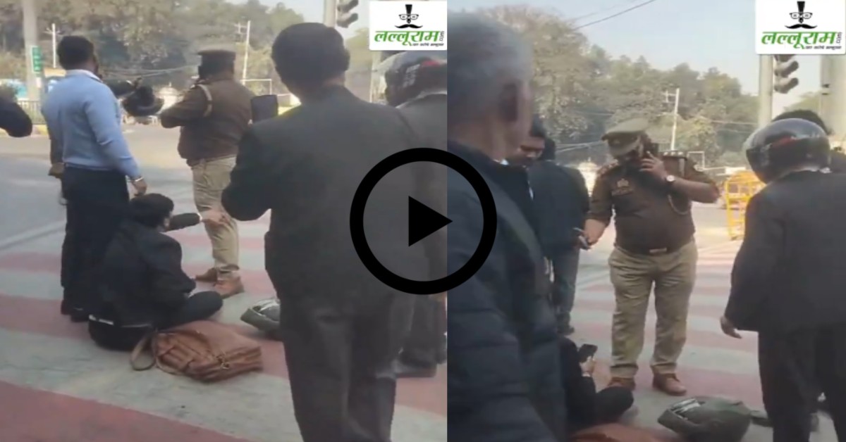 दिख नहीं रहा VIP आ रहे हैं..! रास्ता बंद करने को लेकर हुई बहस, पुलिस ने चौराहे पर वकील को पीटा, वीडियो वायरल