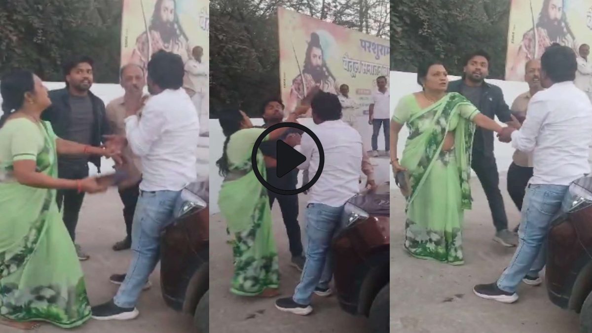 बीच सड़क पिट गए नेताजी, VIDEO: महिला ने जमकर बरसाए चप्पल, फिर कॉलर पकड़कर ले गई SP ऑफिस, जानें पूरा मामला