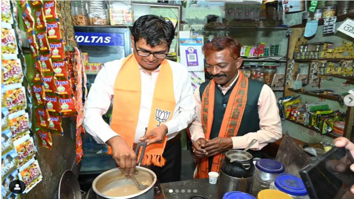 भाजपा महापौर प्रत्याशी के ठेले में मंत्री ओपी चौधरी ने बनाई चाय, सोशल मीडिया पर शेयर किया फोटो, कहा – यही लोकतंत्र की असली पहचान