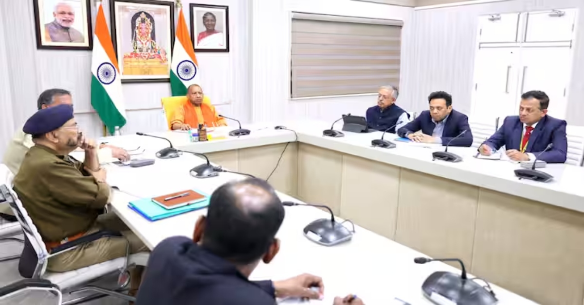 Maha Kumbh 2025 : माघ पूर्णिमा को लेकर योगी की बड़ी बैठक, इन वाहनों को नहीं मिलेगी एंट्री, बोले- क्राउड मैनेजमेंट प्लान लागू करें