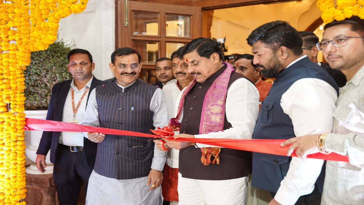 सदर मंजिल में हेरिटेज होटल की शुरुआत: CM डॉ मोहन यादव ने काटा फीता, 126 साल पुरानी ऐतिहासिक विरासत में सबसे पहले रुकेंगे GIS के मेहमान
