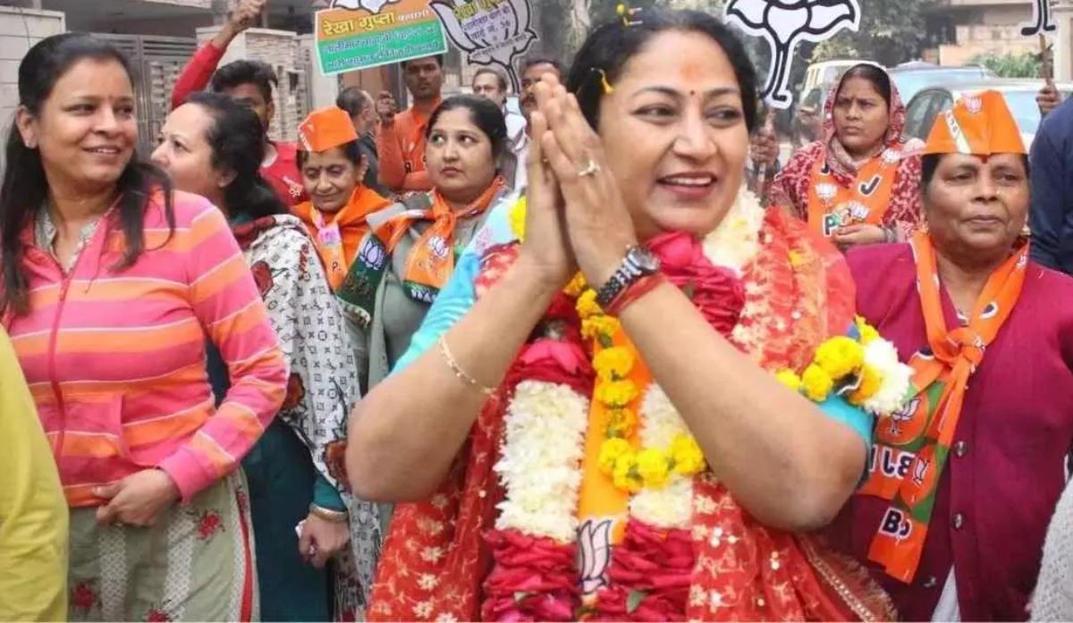 दिल्ली की महिलाओं को इस दिन से हर महीने मिलेंगे 2500 रुपये, CM रेखा गुप्ता ने तारीख का किया ऐलान
