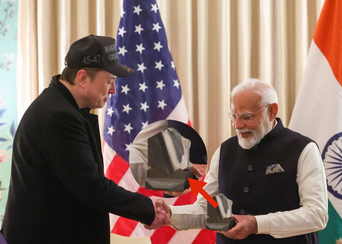 धरती के सबसे अमीर इंसान एलन मस्क ने PM Modi को क्या Gift दिया? इस तस्वीर ने उड़ाए होश, डोनाल्ड ट्रंप ने पीएम मोदी को गिफ्ट में दी ये बुक