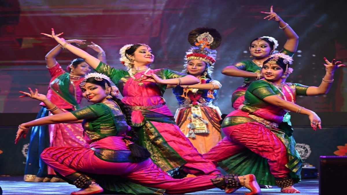 GIS में दिखेगी MP की सांस्कृतिक झलक: ‘अमृत्य मध्यप्रदेश’ में 100 से ज्यादा कलाकार देंगे मनमोहक  प्रस्तुति