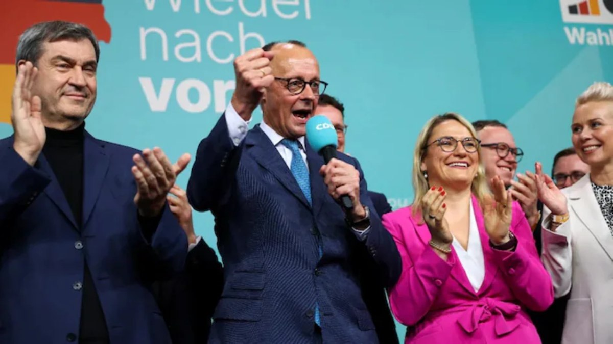 Germany Election: जर्मनी चुनाव में ओलाफ स्कोल्ज की करारी हार, नए चांसलर होंगे फ्रेडरिक मर्ज, द्वितीय विश्व युद्ध के बाद पहली बार दक्षिणपंथी सरकार, ट्रंप ने दी बधाई