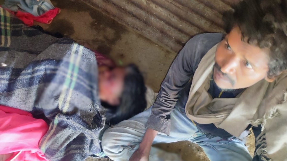 आंगनवाड़ी सहायिका का खेत में शव मिलने से सनसनी, चेहरे और गले में मिले चोट के निशान, जांच में जुटी पुलिस 