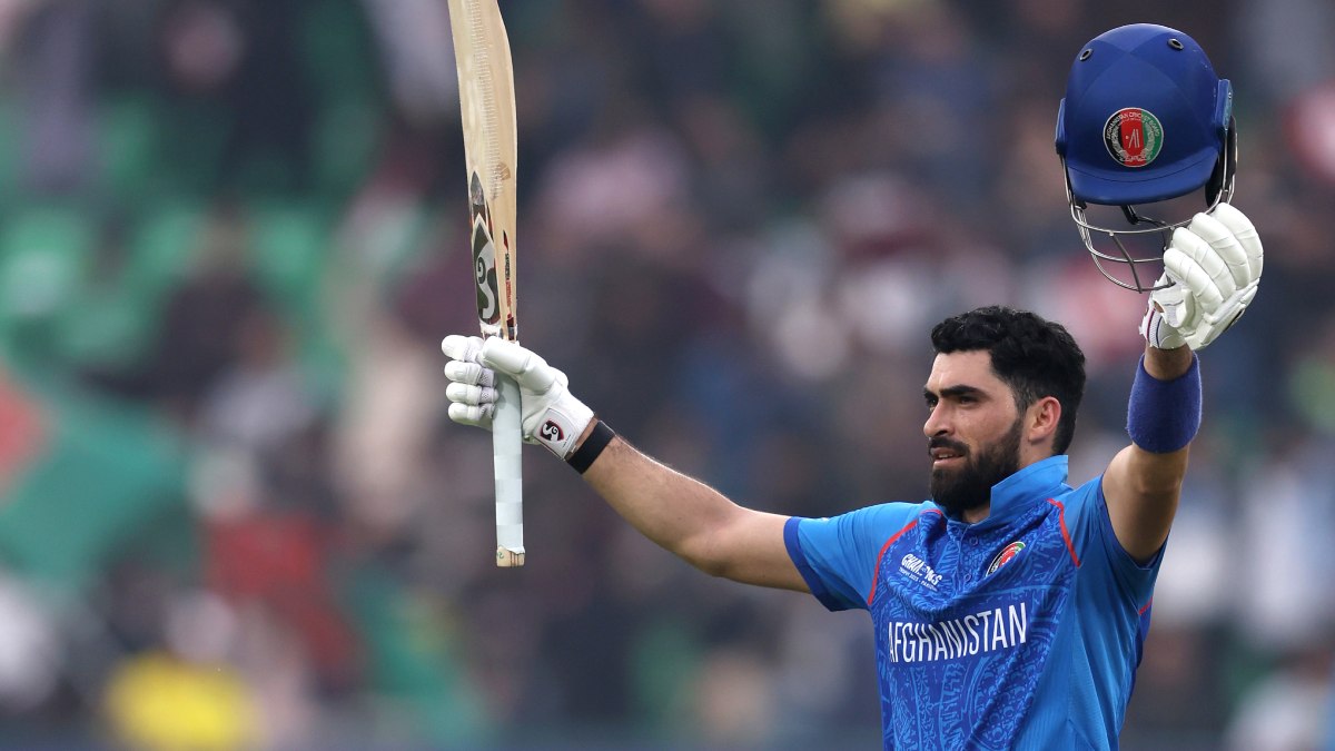 ICC Champions Trophy 2025 : अफगानिस्तान के बल्लेबाजों ने इंग्लैंड के गेंदबाजों की जमकर की धुनाई, इब्राहिम जादरान ने बनाया सबसे बड़ा स्कोर, दिया 326 रन का लक्ष्य