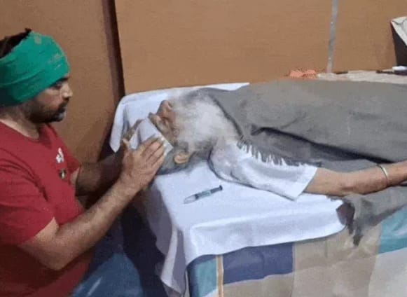 लगातार बिगड़ रही डल्लेवाल की सेहत, सिर में रखी जा रही पट्टी