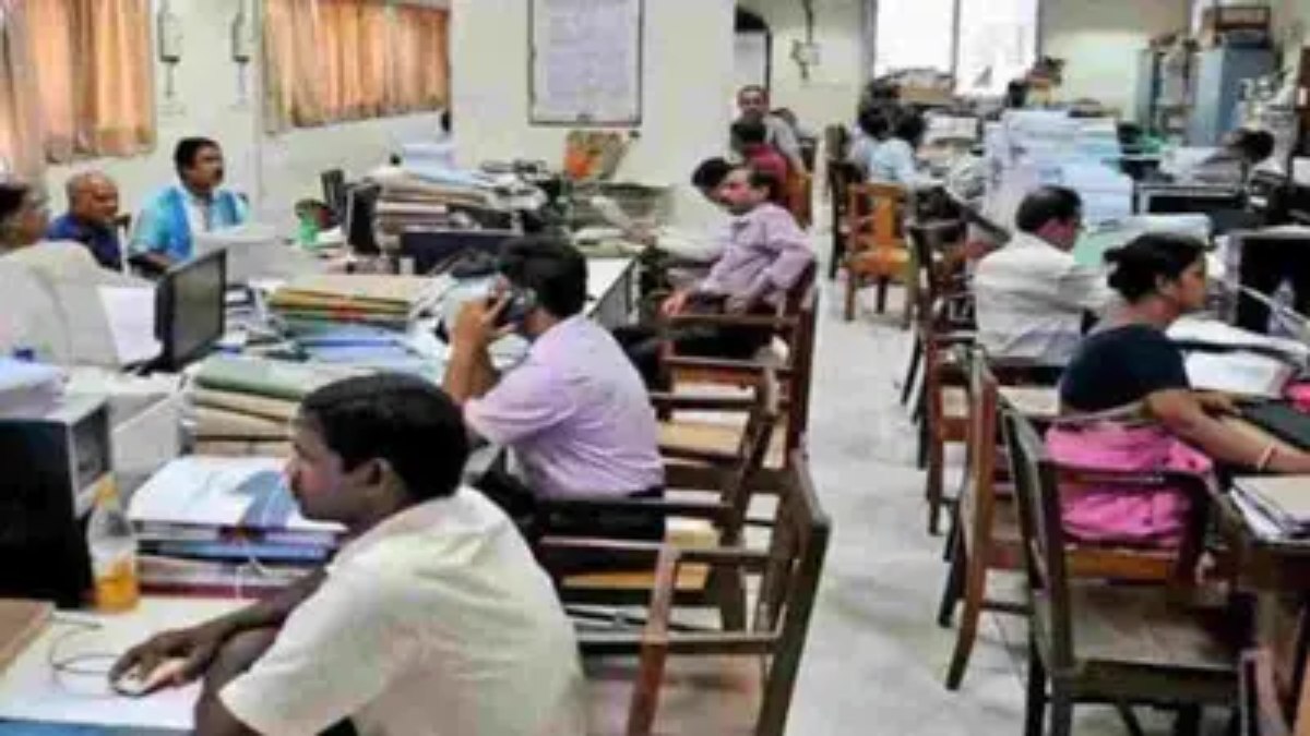MP Promotion: अधिकारी-कर्मचारियों को जल्द मिलेगा पदोन्नति का तोहफा, CM डॉ. मोहन ने दिया बड़ा बयान