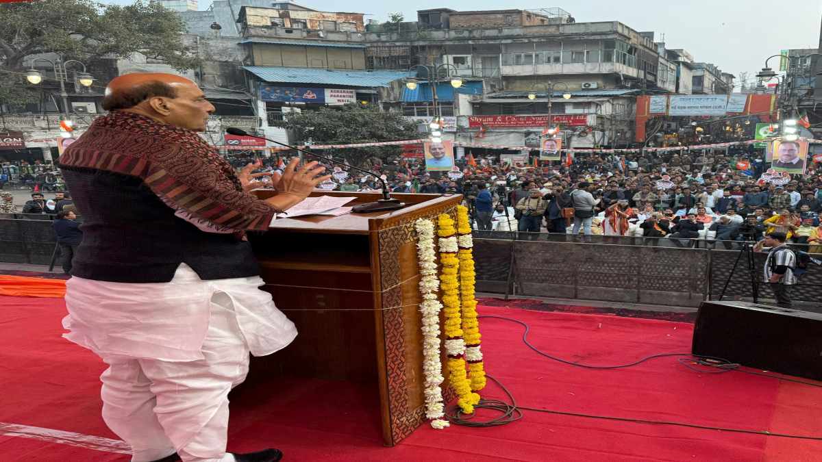 दिल्ली में बीजेपी को कितनी सीटें ? केंद्रीय मंत्री राजनाथ सिंह ने किया बड़ा दावा, कहा- आम आदमी पार्टी ने बहुत धोखा दिया है