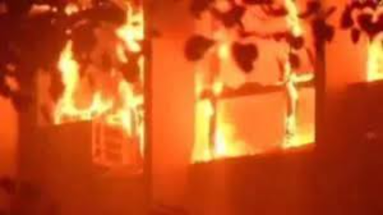 Bihar News: 4 लोगों को घर में किया बंद, पेट्रोल छिड़ककर लगाई आग, 2 की मौत, 2 घायल