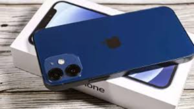 Bihar News: 2.5 करोड़ रुपये कीमत के iPhone, घड़ी और ईयर बड्स के साथ 5 तस्कर गिरफ्तार