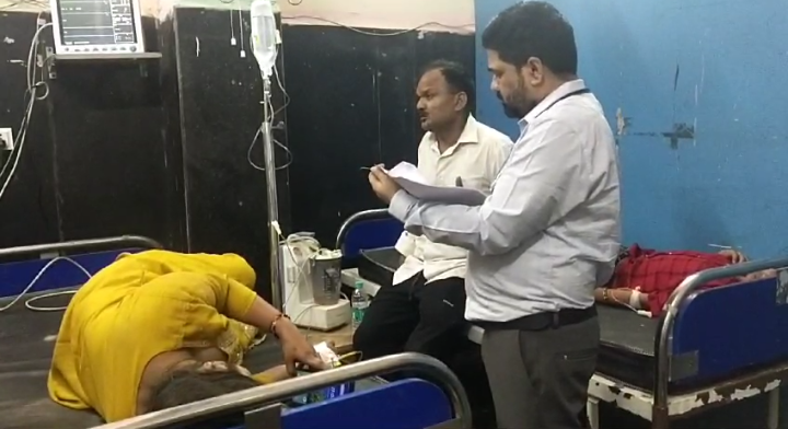 मैहर: NH-30 में खाई में गिरी महाकुंभ से लौट रही गाड़ी, 2 श्रद्धालुओं की मौत, बच्चियों समेत 6 घायल