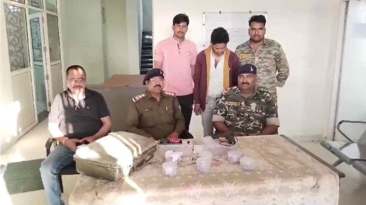 अंगूठे का क्लोन बनाकर ठगीः सैकड़ों भोले भाले आदिवासियों से ठगे 30 लाख से अधिक, सरगना हुआ गिरफ्तार