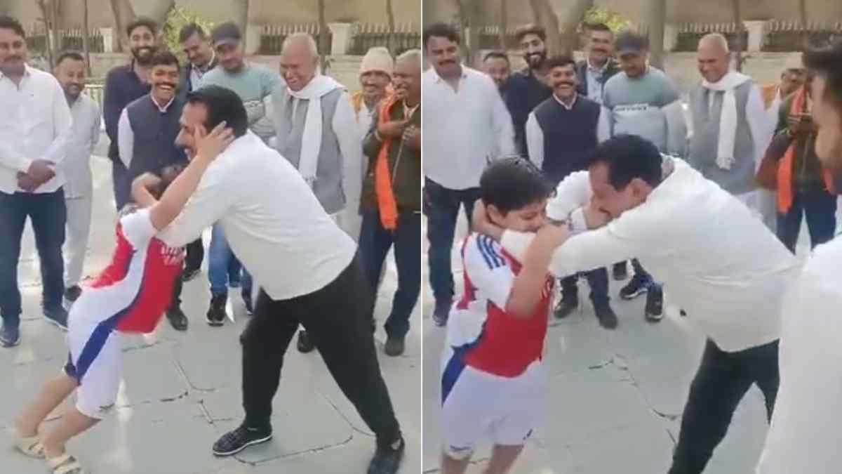 Watch Video : कृषि मंत्री ने नाती के साथ लगाए कुश्ती के दांव-पेंच, ‘नौसिखिए’ की तरह लड़े