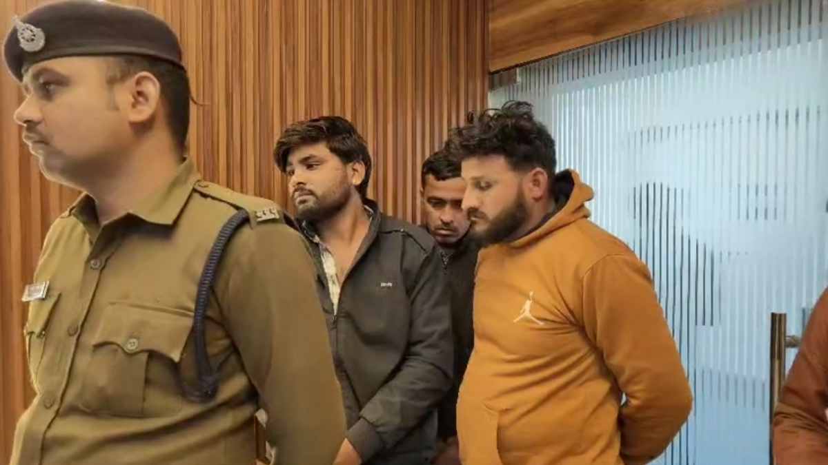 अवैध अफीम की खेती का भंडाफोड़: 8 आरोपी गिरफ्तार, ढाबा संचालित कर गिरोह कर रहा था नशीले पदार्थों का व्यापार