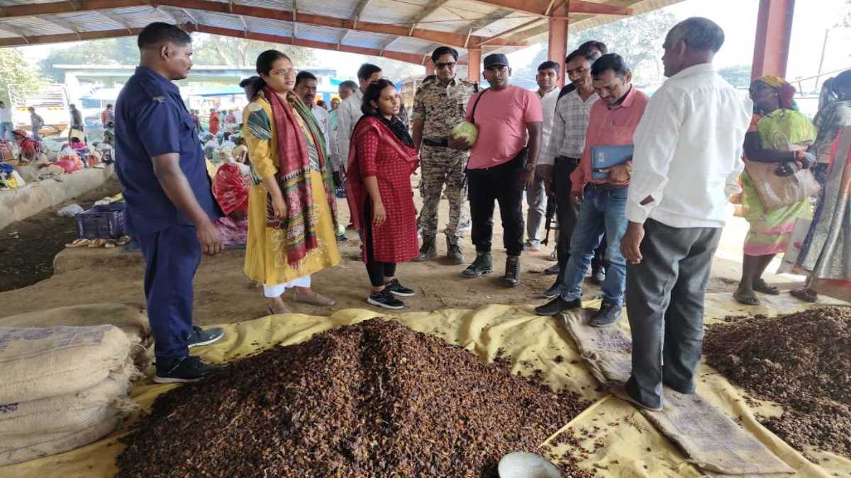 नारायणपुर ने रचा इतिहास: नीति आयोग से मिला 10 करोड़ रुपये का पुरस्कार, नए विकास कार्यों को मिलेगी गति