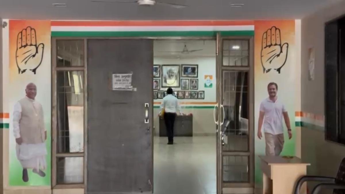 CG BREAKING: राजीव भवन पहुंची 4 सदस्यीय ईडी की टीम, प्रभारी महामंत्री मलकीत सिंह से बंद कमरे में हो रही पूछताछ …