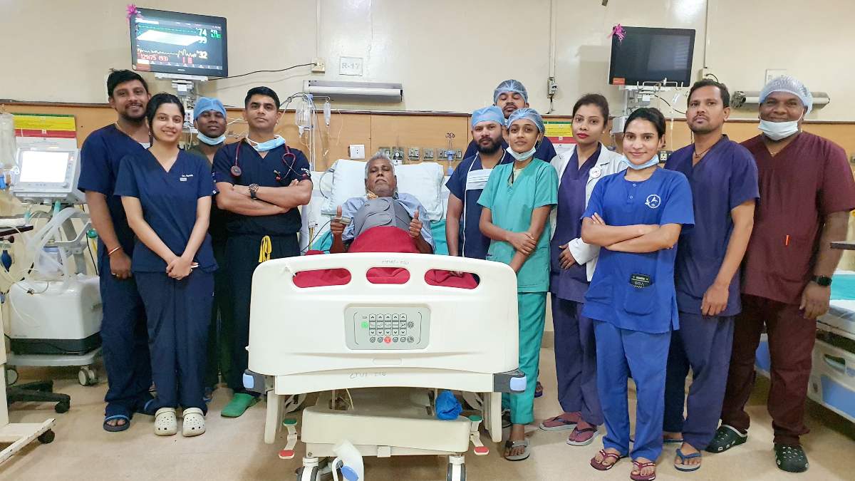 ओपन हार्ट सर्जरी के क्षेत्र में अंबेडकर अस्पताल ने जोड़ा नया अध्याय: बहुप्रतीक्षित कोरोनरी बाईपास सर्जरी की हुई शुरुआत, 72 वर्षीय मरीज को मिला नया जीवन