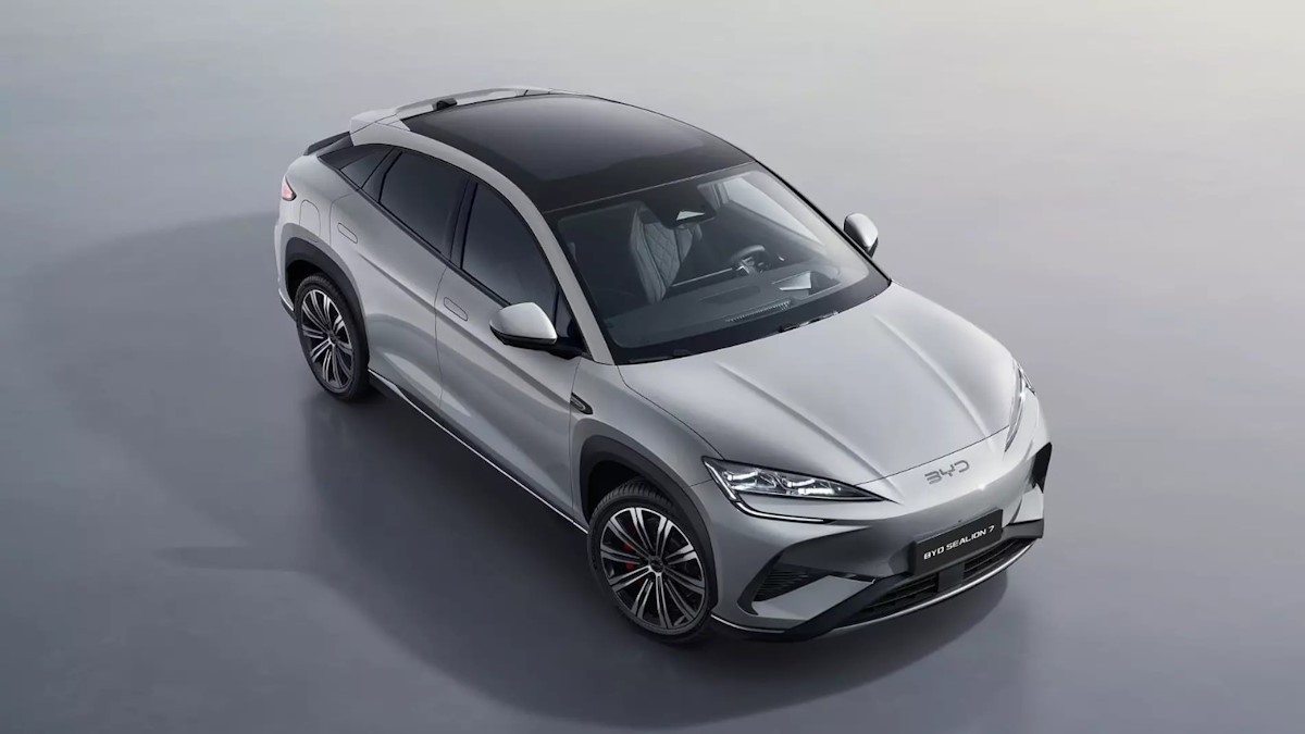 BYD Sealion 7 भारत में लॉन्च, शानदार लूक के साथ दमदार फिचर्स, कीमत ₹48.9 लाख से शुरू