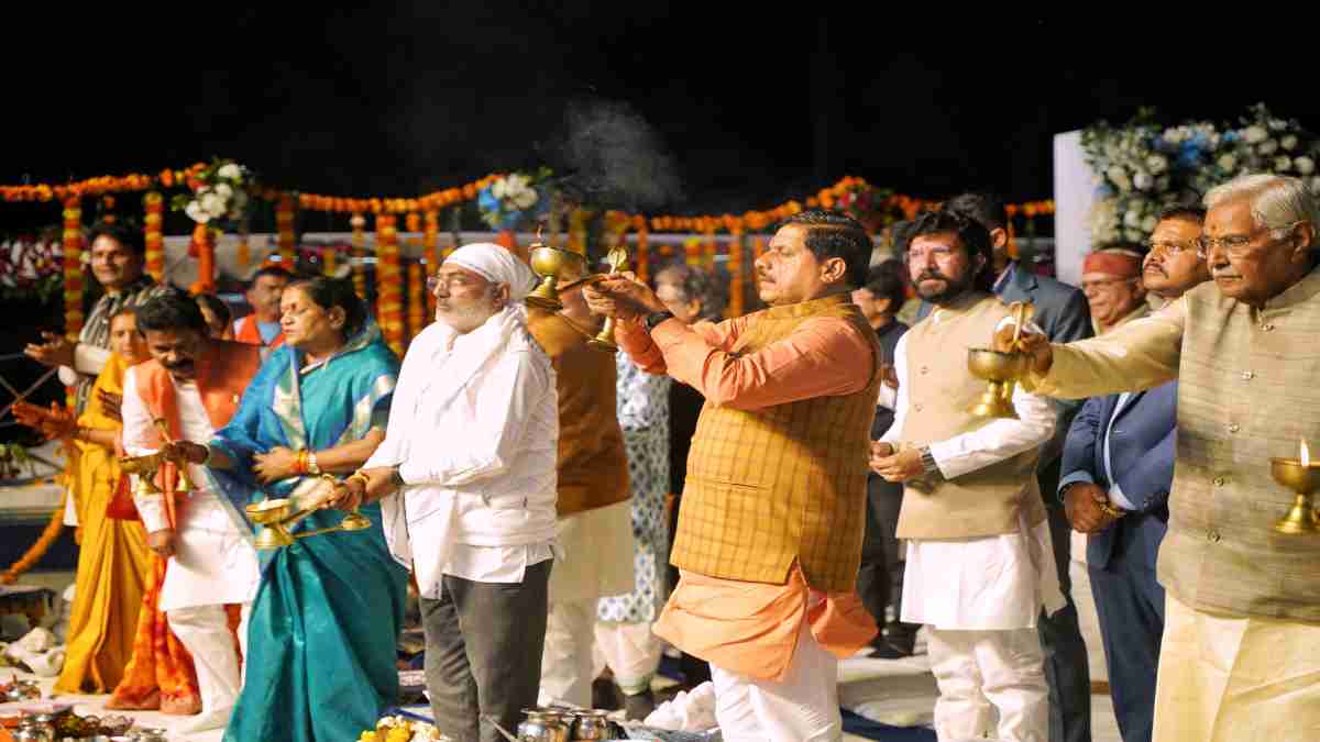‘MP में दूध की दुकान खुलेगी, शराब की बंद होगी’, नर्मदापुरम में CM डॉ. मोहन का बड़ा बयान, सरकारी इंजीनियरिंग कॉलेज की दी सौगात