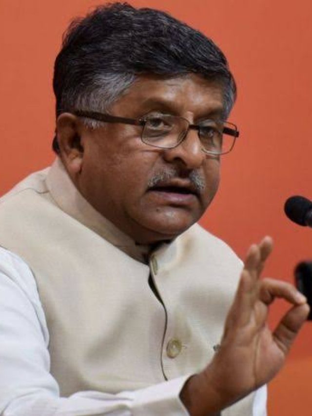 कौन करेगा दिल्ली के मुख्यमंत्री के नाम का ऐलान?