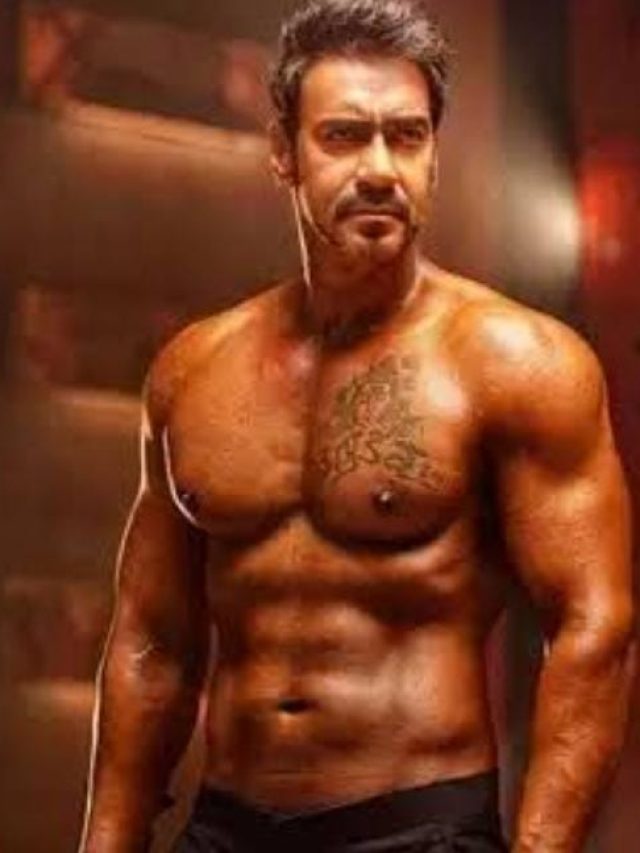 बॉलीवुड के ये एक्टर्स हैं शिवभक्त, शरीर पर गुदवाया है भोलेनाथ का टैटू