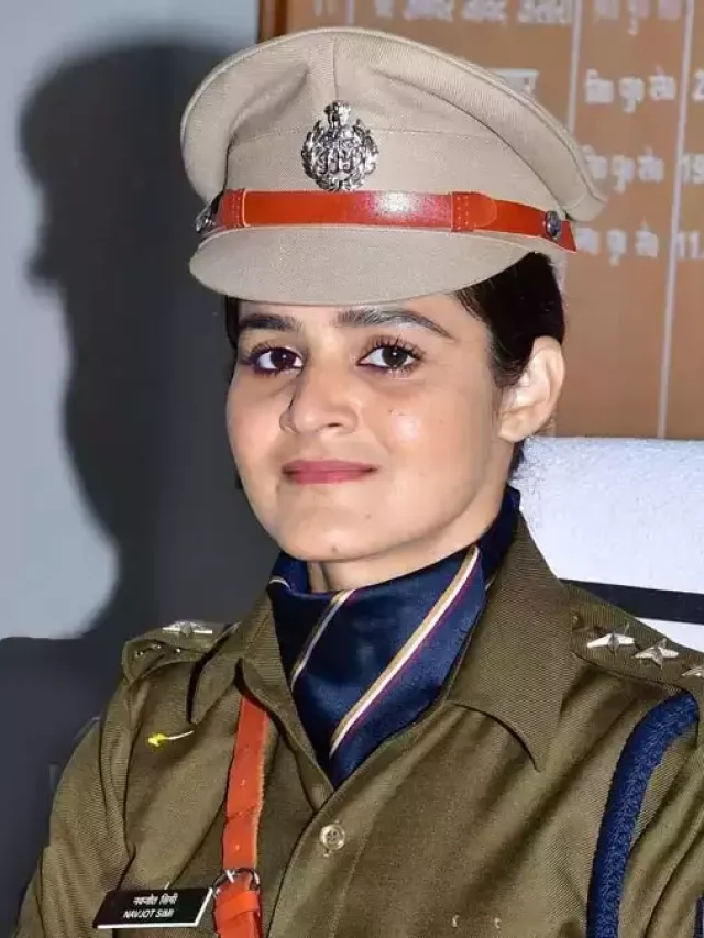 किसी अप्सरा से कम नहीं ये IPS अफसर, देखिये खूबसूरत फोटोज