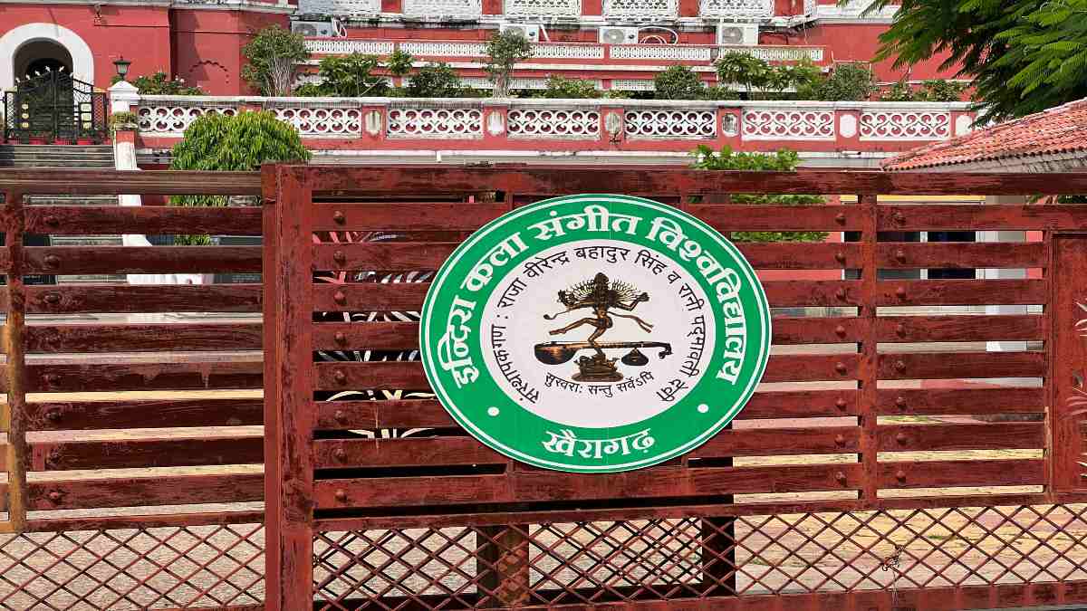 छत्तीसगढ़ में पहली बार ‘भारत रंग महोत्सव’ : खैरागढ़ में जुटेंगे देश-विदेश के कलाकार, गिनीज वर्ल्ड रिकॉर्ड में दर्ज हो सकता है आयोजन, तैयारी में जुटा संगीत विश्वविद्यालय