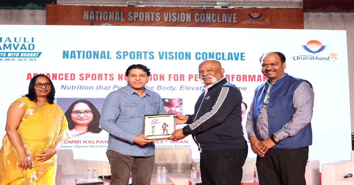 मोमो और गोल गप्पे मेरे लिए अनजाने व्यंजन… अर्जुन और द्रोणाचार्य पुरस्कार विजेता सुजीत मान ने खिलाड़ियों से की मुलाकात, न्यूट्रिशन को लेकर कही ये बात