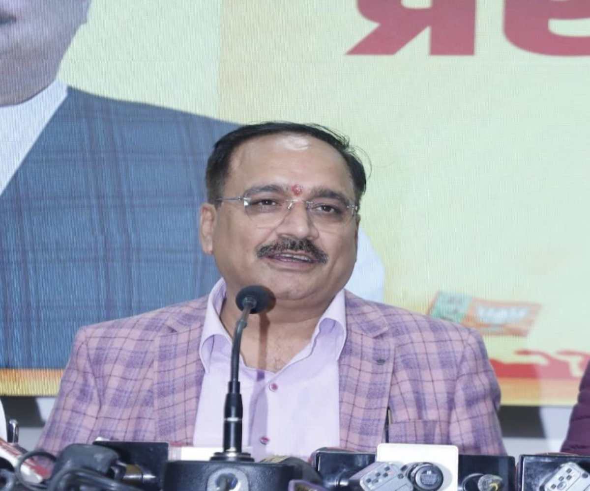 Delhi Election: वोटिंग से पहले एक्शन मोड पर BJP, पार्टी के खिलाफ काम करने वाले इस नेता को दिखाया बाहर का रास्ता