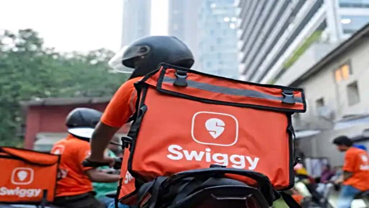 Swiggy Shares Fell: तिमाही रिजल्ट के बाद स्वगी के शेयर धड़ाम, जानिए एक महीने में कितने की गिरावट…