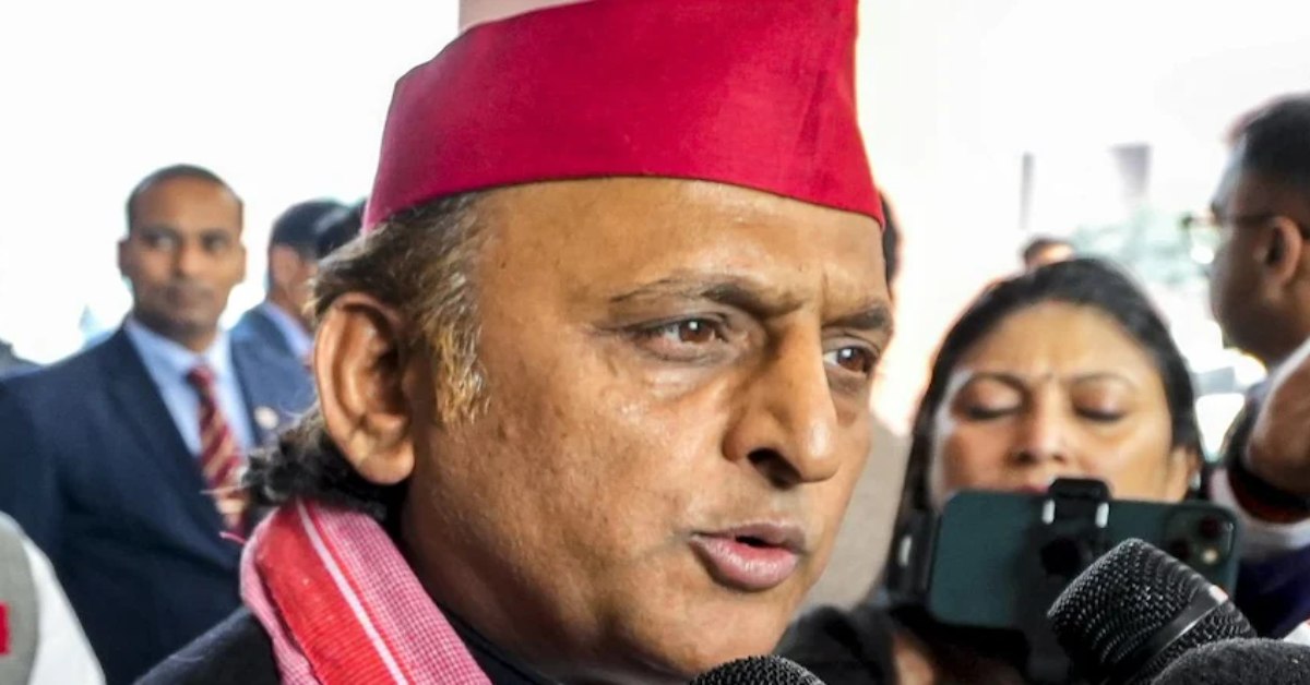 ‘चुनाव आयोग मर गया है, सफेद कपड़ा भेंट करना पड़ेगा…’ EC को लेकर ये क्या बोल गए अखिलेश
