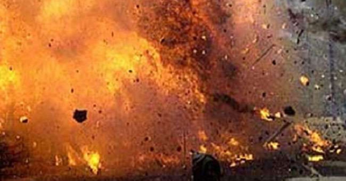 दर्दनाक हादसा : मांझा फैक्ट्री में ब्लास्ट, मालिक का हाथ कटकर 5 फीट दूर गिरा, दो मजदूर के उड़े चिथड़े