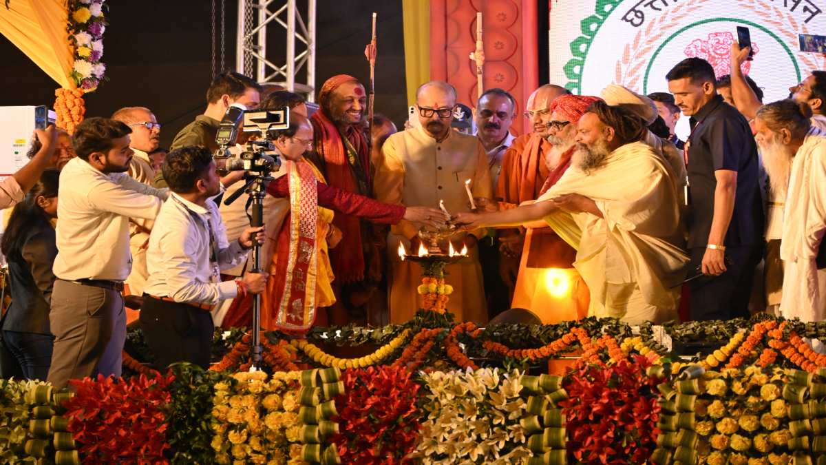 राजिम कुंभ कल्प मेला 2025 का राज्यपाल रमेन डेका ने किया शुभारंभ, छत्तीसगढ़ की सांस्कृतिक और धार्मिक विरासत का प्रतीक बना राजिम कुंभ