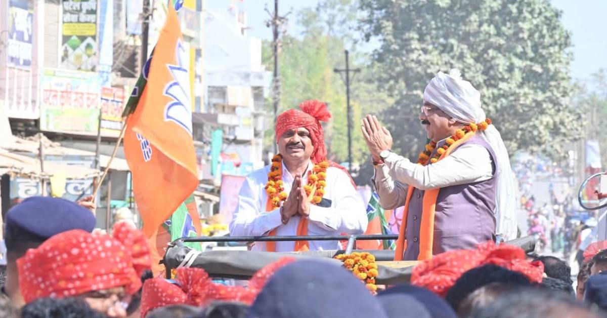 Chhattisgarh Nikay Chunav 2025 Results : डिप्टी CM अरुण साव के गढ़ में खिला कमल, सुजीत वर्मा ने दर्ज की जीत, 18 में से 11 वार्डों में भाजपा का कब्जा